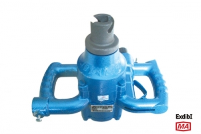 Water injection pneumatic handheld drilling rig (air leg type)